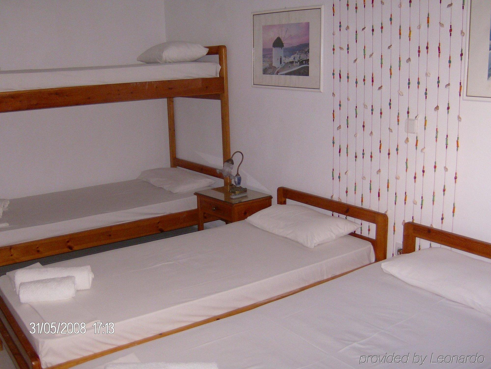 Albatross Hotel Livadi  Quarto foto