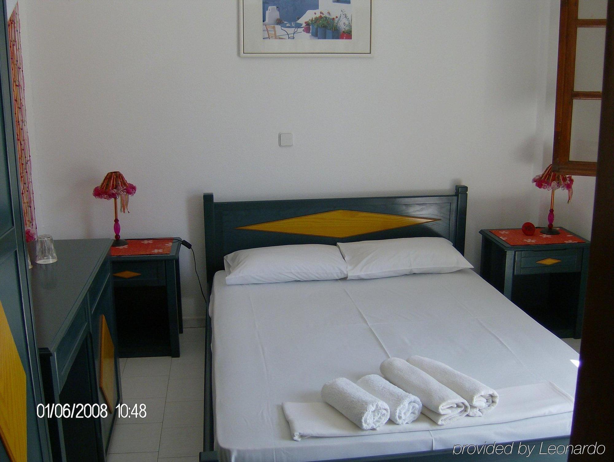 Albatross Hotel Livadi  Quarto foto